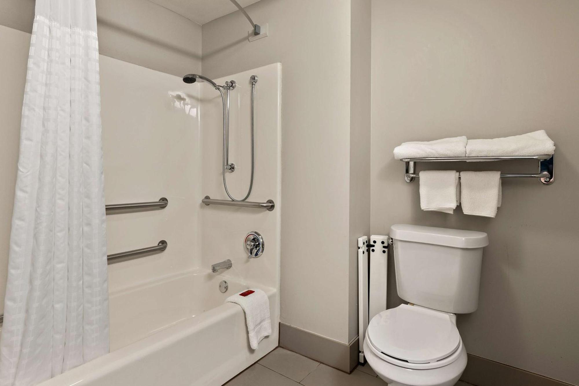 Surestay Plus Hotel By Best Western Tulsa East Dış mekan fotoğraf