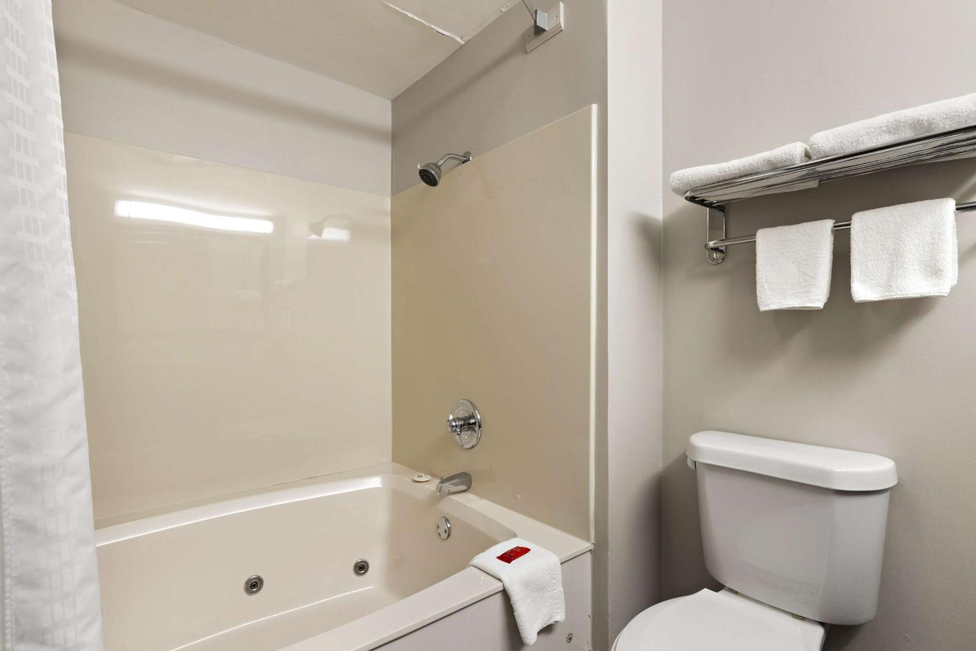 Surestay Plus Hotel By Best Western Tulsa East Dış mekan fotoğraf