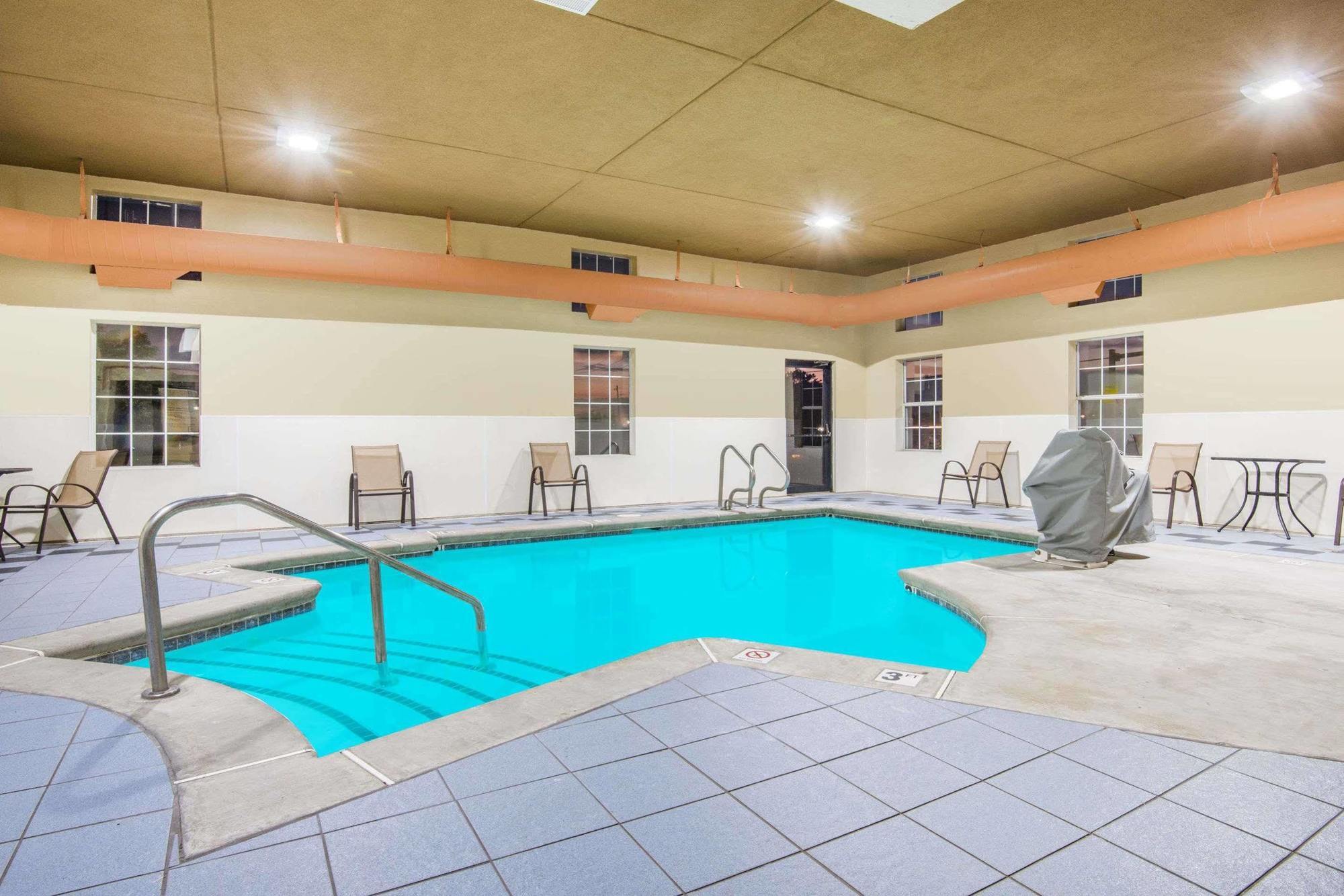 Surestay Plus Hotel By Best Western Tulsa East Dış mekan fotoğraf