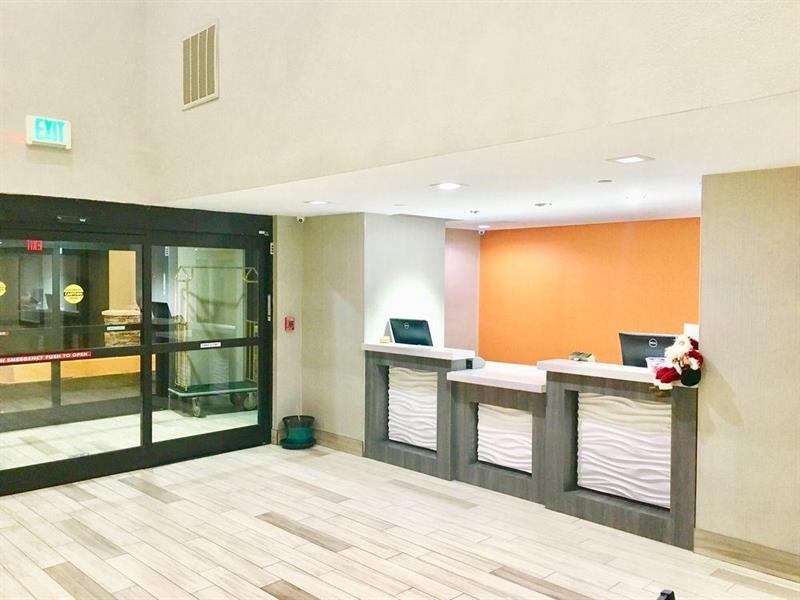 Surestay Plus Hotel By Best Western Tulsa East Dış mekan fotoğraf