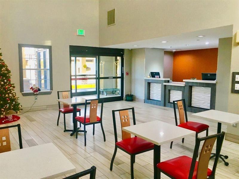 Surestay Plus Hotel By Best Western Tulsa East Dış mekan fotoğraf